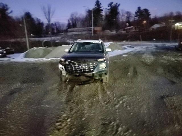2022 Hyundai Venue - Image 12