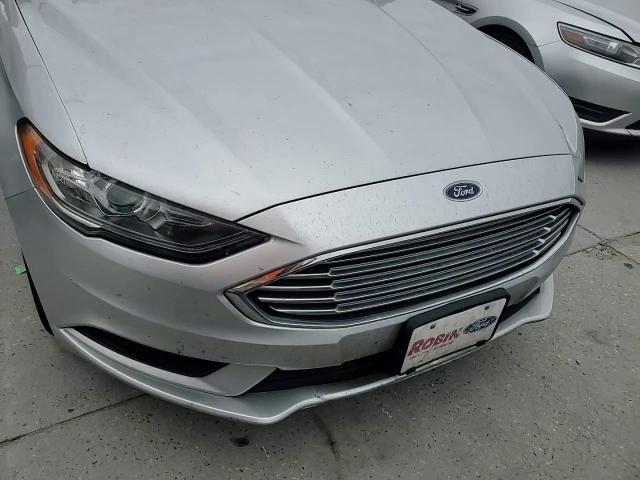 2017 Ford Fusion - Image 10