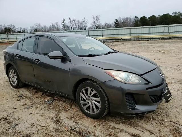 2012 Mazda 3 - Image 10