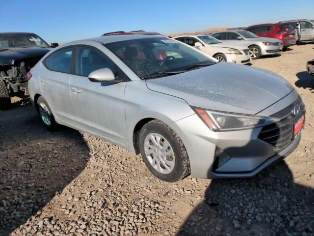 2019 Hyundai Elantra - Image 10