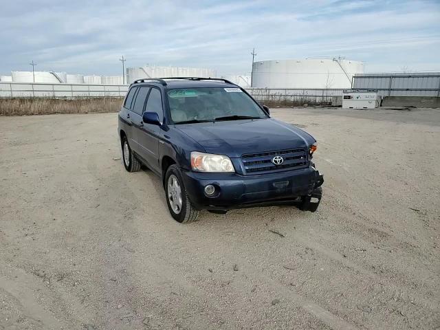 2005 Toyota Highlander - Image 12