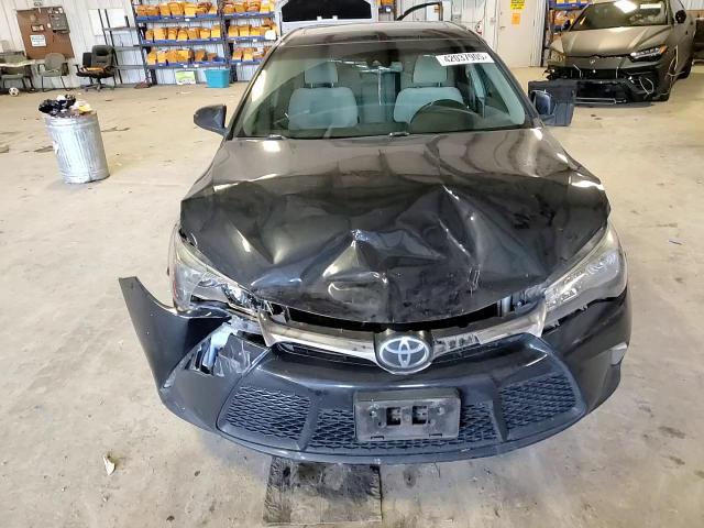 2016 Toyota Camry - Image 11