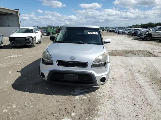 2013 Kia Soul - Image 14