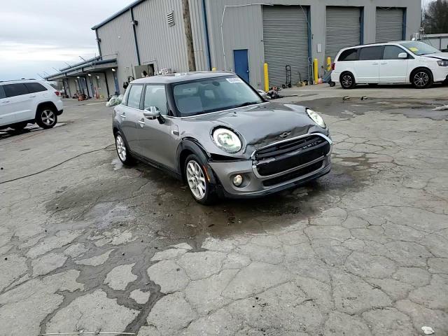 2016 MINI Cooper - Image 13