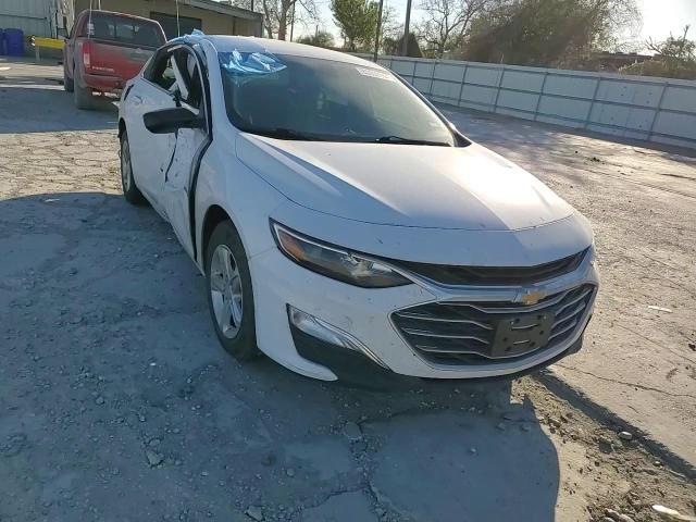 2020 Chevrolet Malibu - Image 10