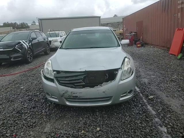 2012 Nissan Altima - Image 13
