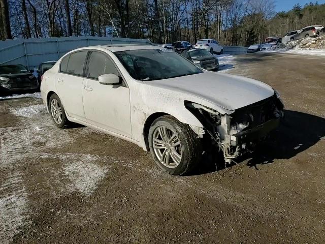 2011 Infiniti G - Image 10