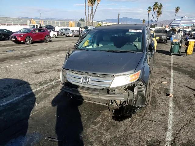 2012 Honda Odyssey - Image 11