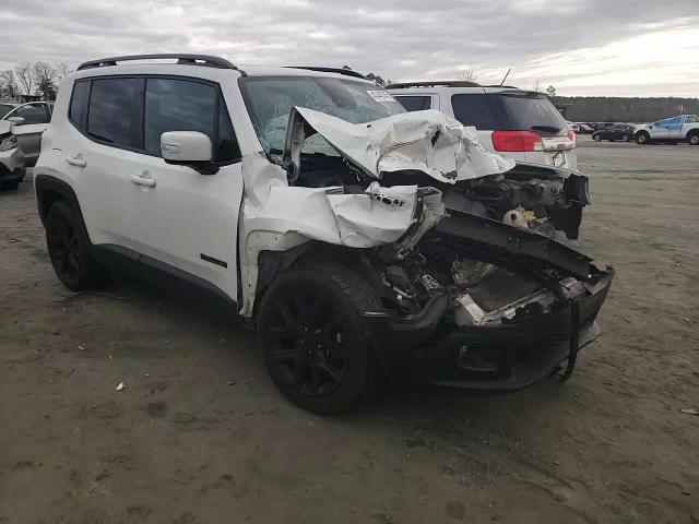 2018 Jeep Renegade - Image 11