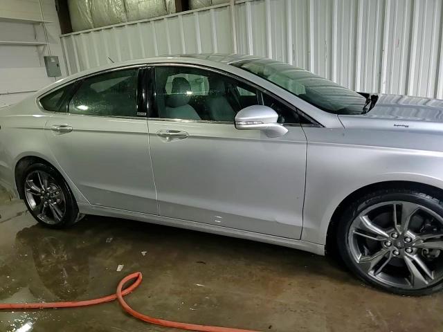 2017 Ford Fusion - Image 13