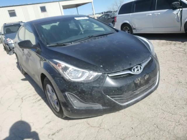 2015 Hyundai Elantra - Image 11