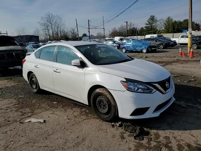 2018 Nissan Sentra - Image 11