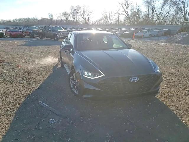 2023 Hyundai Sonata - Image 11
