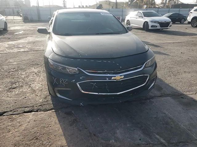2018 Chevrolet Malibu - Image 11