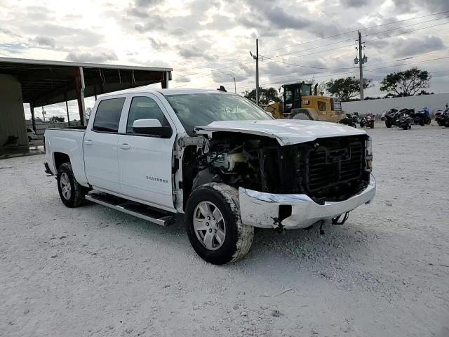 2018 Chevrolet Silverado - Image 14