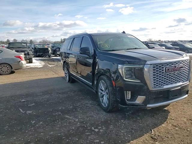 2022 GMC Yukon - Image 11