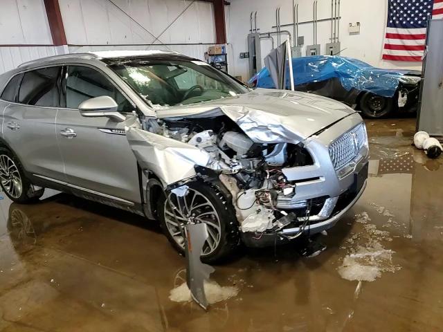 2020 Lincoln Nautilus - Image 14