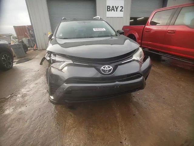 2016 Toyota RAV 4 - Image 13