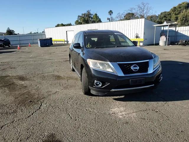 2015 Nissan Pathfinder - Image 12