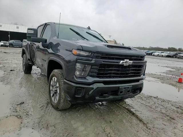 2024 Chevrolet Silverado - Image 11