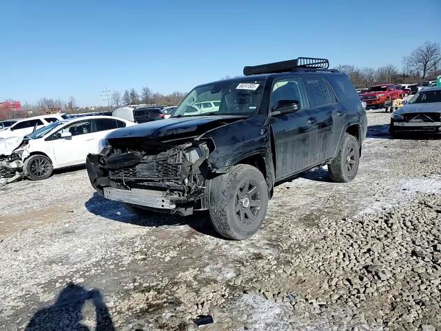 2021 Toyota 4Runner - Image 11