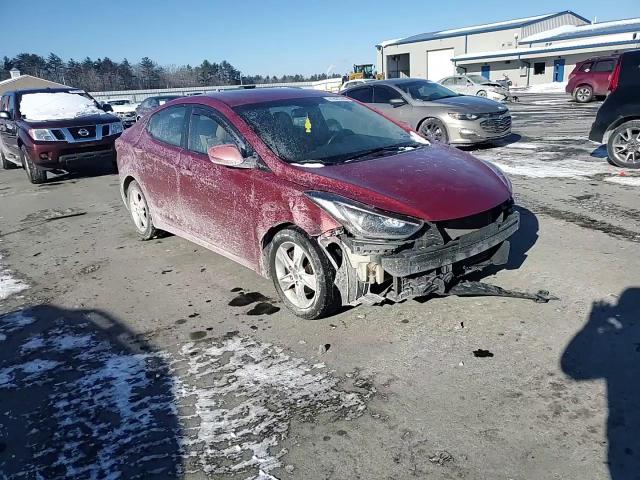 2011 Hyundai Elantra - Image 11