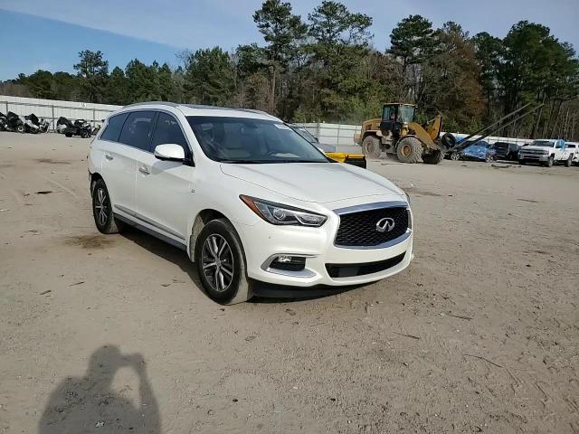 2016 Infiniti QX60 - Image 12