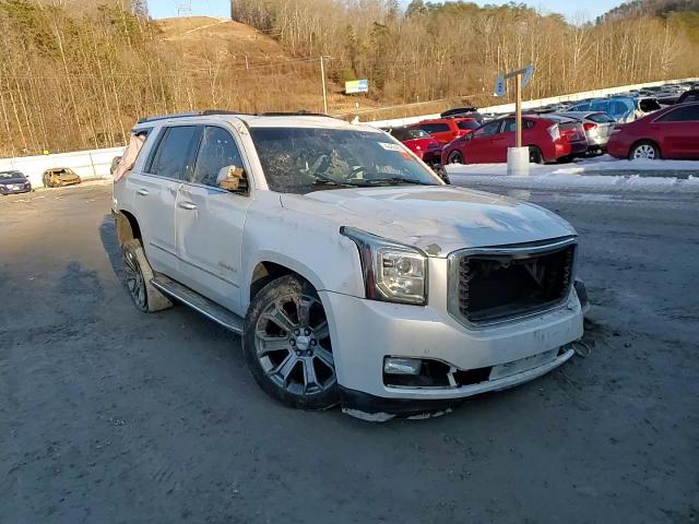 2016 GMC Yukon - Image 11