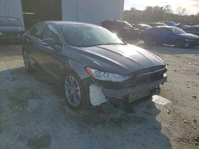 2020 Ford Fusion - Image 13