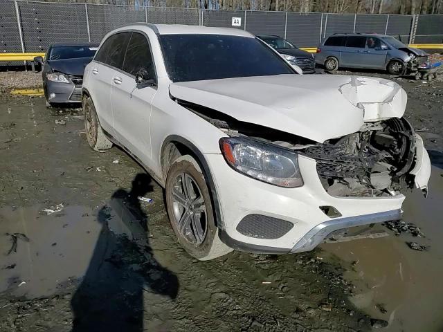 2019 Mercedes-Benz GLC - Image 12
