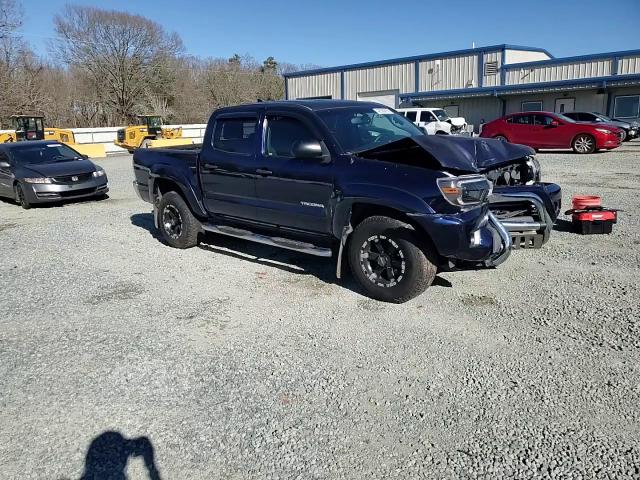 2012 Toyota Tacoma - Image 10