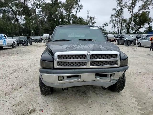 2001 Dodge RAM - Image 10