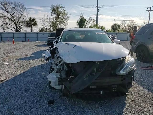 2019 Nissan Sentra - Image 10
