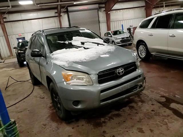 2008 Toyota RAV 4 - Image 11