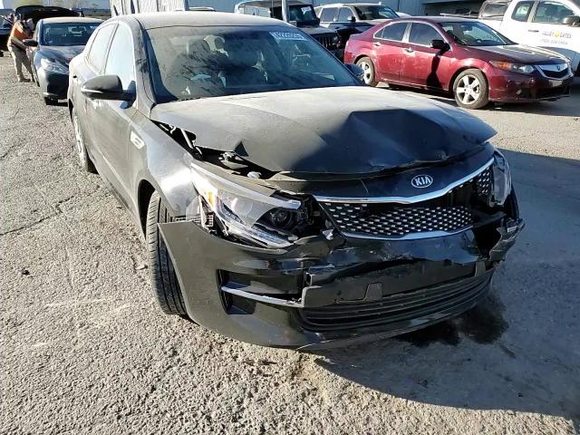 2016 Kia Optima - Image 11
