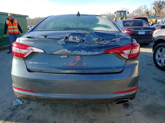 2016 Hyundai Sonata - Image 10
