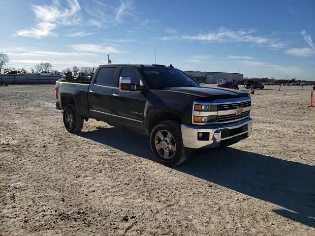 2018 Chevrolet Silverado - Image 10