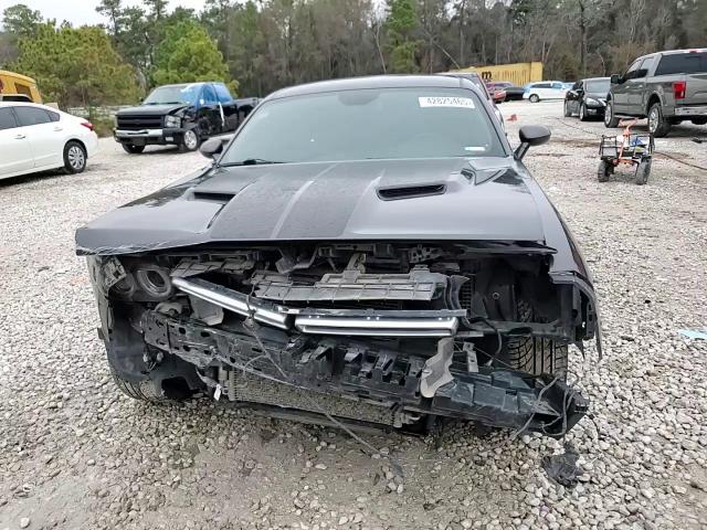 2018 Dodge Challenger - Image 15