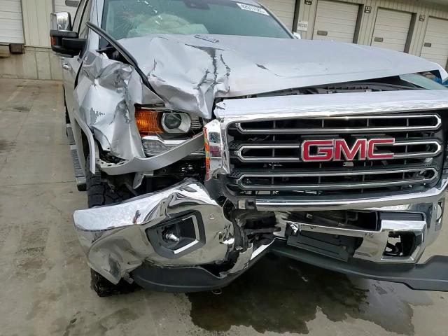 2016 GMC Sierra - Image 11