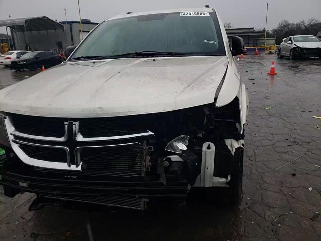 2013 Dodge Journey - Image 11