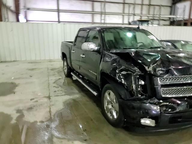 2012 Chevrolet Silverado - Image 13