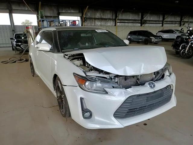 2015 Toyota tC - Image 10