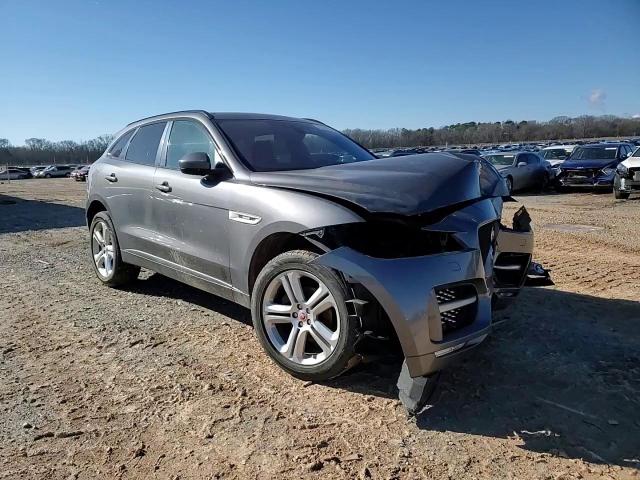 2017 Jaguar F-Pace - Image 12