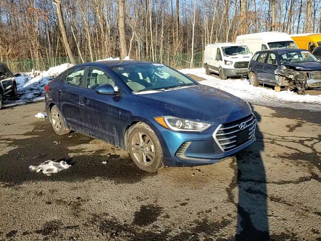 2018 Hyundai Elantra - Image 11