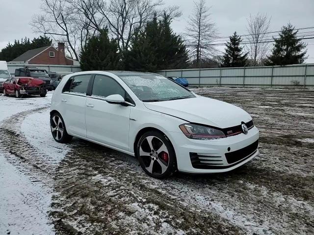 2015 Volkswagen GTI - Image 11