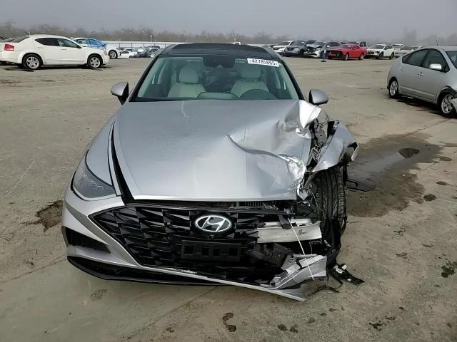 2020 Hyundai Sonata - Image 11