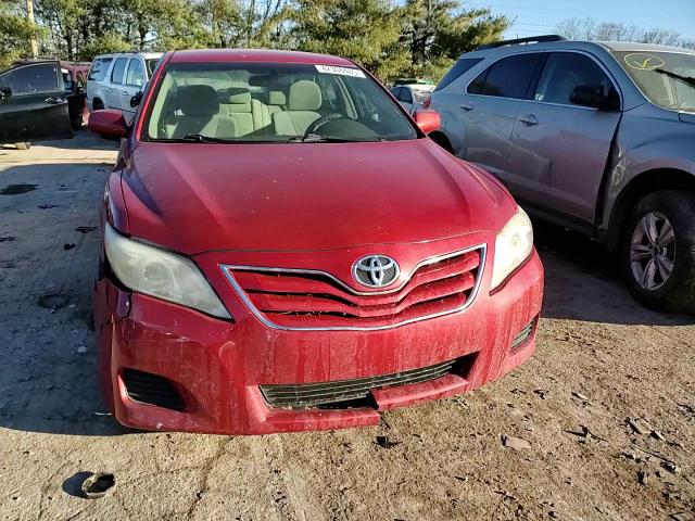 2011 Toyota Camry - Image 10
