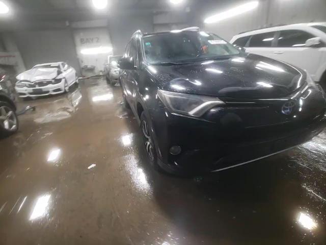 2016 Toyota RAV 4 - Image 11