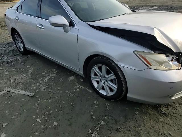 2007 Lexus ES - Image 11