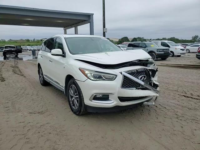 2017 Infiniti QX60 - Image 14
